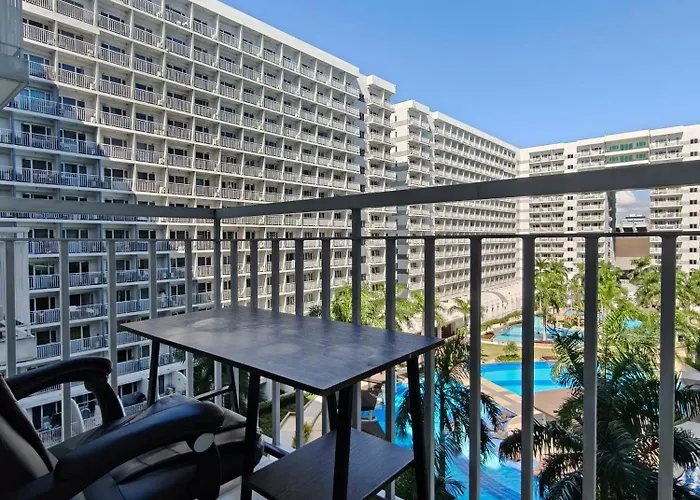 Shell Residences Moa - Josh * Manille
