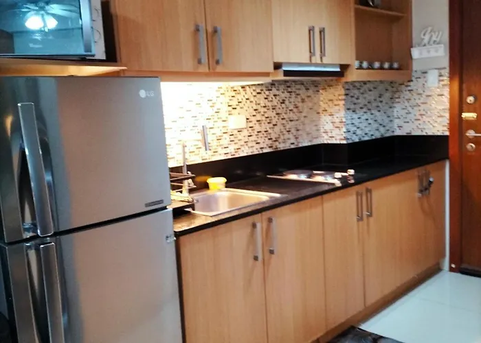 Shell Residences Moa - Josh Appartement Manille